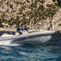 Capri Positano Amalfi with License-Free Boat from Sorrento