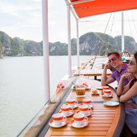 Ha Long Bay Day Tour with Lunch, Kayak, Cave explore
