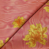 Satin 100% viscose - Fleurs jaune fond rose moiré