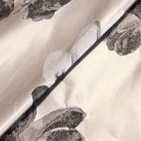 Tissu brocart - Motif fleur gris fond lila