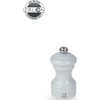 A highly refined and elegant Bistro salt mill in a subtle, smooth pearl grey finish that is versatile enough to pair perfectly with both soft tones and bold colours. Bistro