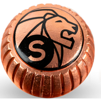 This resplendent copper-plated button has been specifically designed for the Paris Chef copper manual salt mill but will look like a dazzling jewel on top of many other models. Adorned with the letter "S" for instant recognition, this button is practical and proud. Jewel button