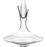 The Peugeot Variation carafe brings together aestheticism, ingenuity and performance. This wine carafe offers a beautiful aeration surface to encourage contact of wine with air. Variation