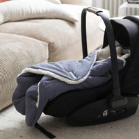 Emma & Noah Einschlagdecke mit Füßen blau