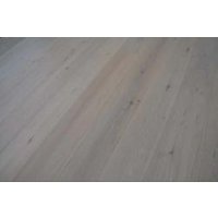 Parquet chêne brossé, huilé blanc 14 x 190 x 1900 mm (2,888 m² par paquet)