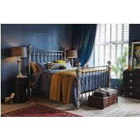 Dickens Bed