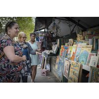 Paris, The City Of Book Lovers - Small Group Tour