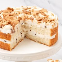 Cannoli Cake