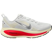 Nike Vomero 18 Homme Blanc Orange Nike - Vomero 18 Running Shoes - Chaussures de running taille 41, gris