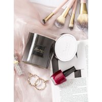 Bouxtique candle Mix OS