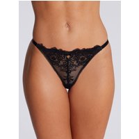 Betsy lace thong 08