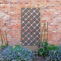 Forest 5’11 x 2’11 Grey Painted Wooden Diamond Lattice Panel (1.8m x 0.9m) Forest 5’11 x 2’11 Grey Painted Wooden Diamond Lattice Panel (1.8m x 0.9m)