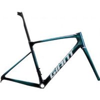 Cyclestore Giant Bikes Giant Defy Advanced Pro Carbon Road Bike Frameset 2026 Small - Dark Chameleon | Save up to 12% with Loyalty Scheme & FREE 48hr tracked postage over £20.