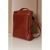Sac à dos en cuir de veau cognac et sac cuir aspect vintage