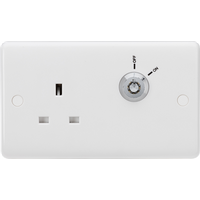 KnightsBridge Curved Edge 13A 1G DP Lockable socket