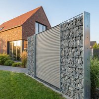 Gabione S20 – WPC Platinum Taupe-Grau Kombination – Breite 4,2m, Höhe 1,8m Ardenen Grau Gabione S20 – WPC Platinum Taupe-Grau Kombination – Breite 4,2m, Höhe 1,8m Ardenen Grau