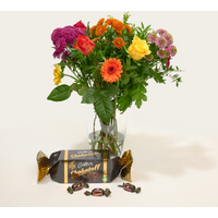 Boeket Bloemen Bonte Sparkel met Cote dOr Chokotoff | Hallmark Cadeau Bloemen en planten |