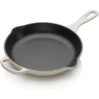 Le Creuset Signature Meringue Cast Iron 23cm Skillet