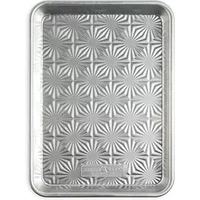Nordic Ware Naturals Aluminium Vintage Starburst Quarter Sheet Pan