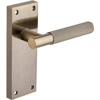 Marylebone Knurled Lever Latch Door Handle on Backplate - Antique Brass - Pair - Designer Levers