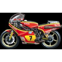 Italeri 1/9 Scale Suzuki RG 500 XR27 (Team Heron Barry Sheene 1978) Model Kit