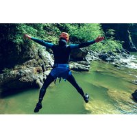 Canyoning in der Almbachklamm für Einsteiger (3-4 Std.) Canyoning in der Almbachklamm für Einsteiger (3-4 Std.)