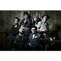 Familien Fotoshooting Berlin für bis zu 5 Personen (2 Std.) Familien Fotoshooting Berlin für bis zu 5 Personen (2 Std.)