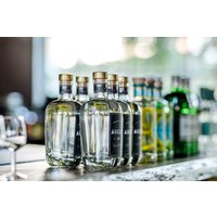 Gin Tasting in Augsburg – Du liebst den Vino, willst Dich durch verschiedene Sorten probieren und einfach nur genießen? Tauche bei einem Weintasting in München in die fein fruchtigen Geschmackswelten der sonnengereif Gin Tasting in Augsburg – Du liebst den Vino, willst Dich durch verschiedene Sorten probieren und einfach nur genießen? Tauche bei einem Weintasting in München in die fein fruchtigen Geschmackswelten der sonnengereif