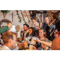 Ritteressen für 2 in Regensburg – Herzlich Willkommen in der Tafelrunde! Ritteressen für 2 in Regensburg – Herzlich Willkommen in der Tafelrunde!