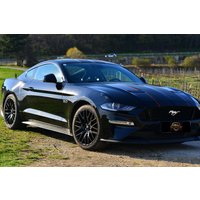 Ford Mustang fahren bei Wien (4 Std.) Ford Mustang fahren bei Wien (4 Std.)