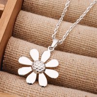 John Greed Tempest Meadow Silver Plain Daisy Necklace