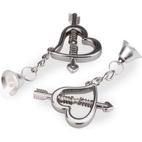 pinces-a-tetons-bdsm-c-urs-et-cloches