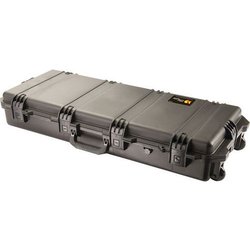 Peli Storm IM3100 Robusta Valigia Lunga Per Riprese Sportive O Attrezzature Fotografiche, Impermeabile E A Prova Di Polvere, Capacità Di 50L, Prodotto In Usa, Con Inserto In Schiuma, Colore Nero