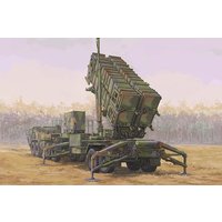 M983 HEMTT & M901 Launching Station w/MIM-104 Patriot SAM System (PAC-2)