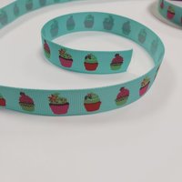 Ruban gros grain bleu 16mm gâteaux fond bleu - Mondial Tissus