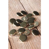 Lot de 2 boutons chic vert kaki 20 mm - Eglantine et Zoé - Mondial Tissus