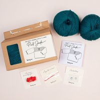 Kit DIY tricot - Boxe layette pull Jade Emeraude sans aiguilles - Tricotez-moi - Mondial Tissus