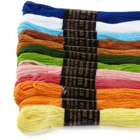 Assortiment de 12 échevettes de fil à broder - Mondial Tissus