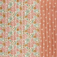 Tissu matelassé double gaze double face fleur naïve verso fleurette rose - DOMOTEX - Mondial Tissus