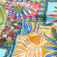 Toile polycoton imprimée patch timbre floraux multicolore - Mondial Tissus