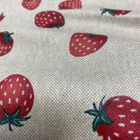 Tissu bachette linenlook imprimé enduit fraises rouge - Mondial Tissus