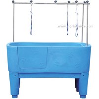 Baignoire polyéthylène sur pied pour chien