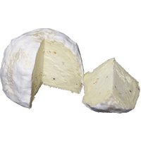 Gaperon mit Pfeffer Kühltheke Weichkäse