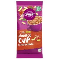 Noodle-Cup mit Tomatensauce Fertiggerichte & Suppen Bechergerichte