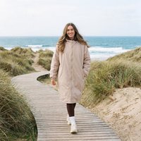 OHS Adults Water Resistant Sherpa Drying Robe, Beige - Small/Medium