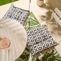 Online Home Shop Enjoy 40% Discount OHS Set of 4 IndoorOutdoor Geometric Seat Cushions GreyWhite 40cm x 40cm