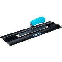 Ox Tools OX-P532418 Ox Pro Semi Flex Plastic Trowel 18In / 455 X 138 Mm EA