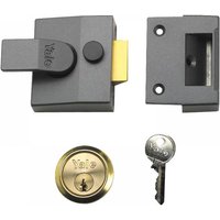 Yale Locks 630085001709 85 Deadlocking Nightlatch 40Mm Backset Dmg Finish Satin Chrome Cylinder Box