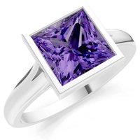 Amethyst Bezel Solitaire Ring in 18ct White Gold