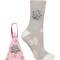 1 Pair Wildfeet Gift Boxed Novelty Fluffy Lounge Socks Snowflake 4 8